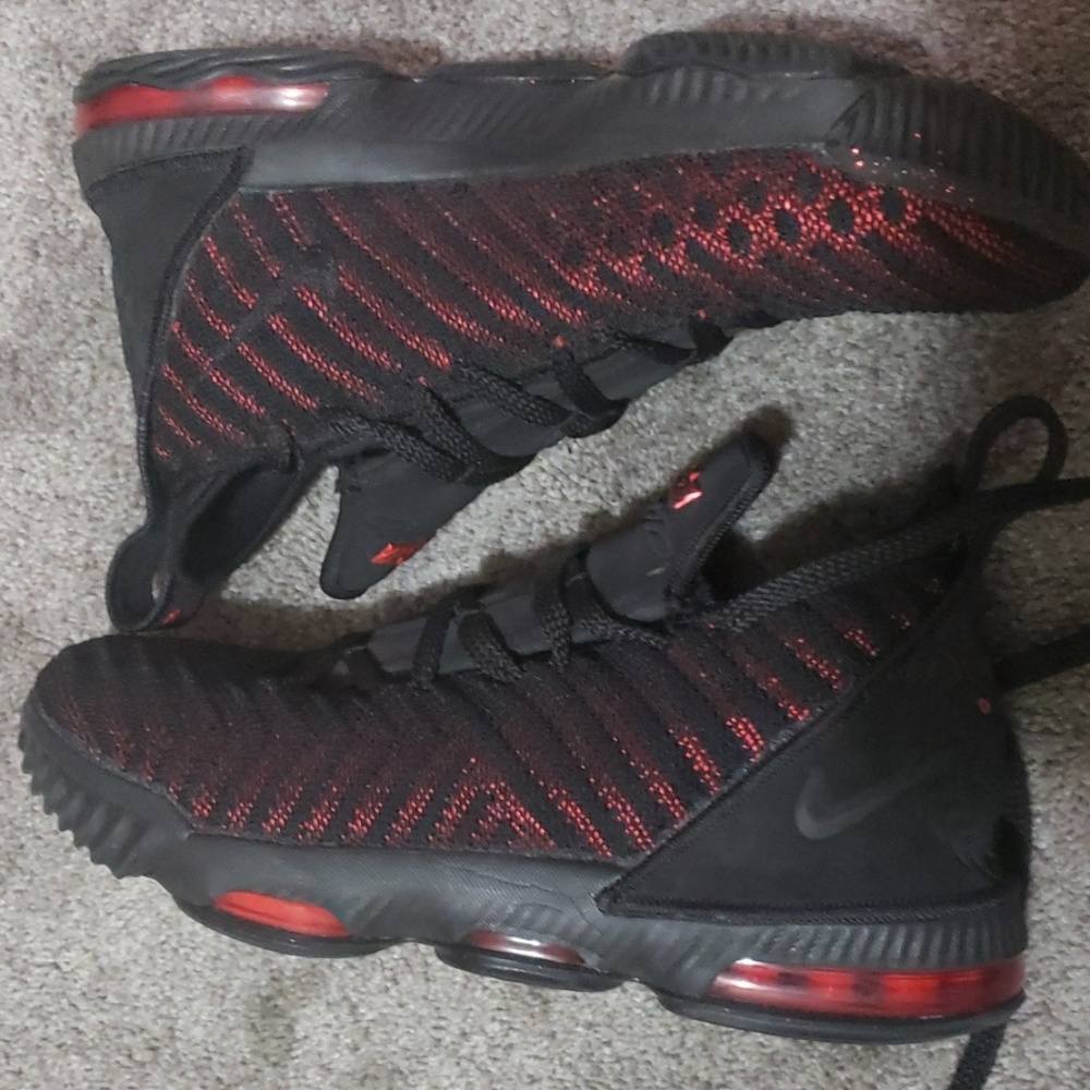 Lebron 16 shoes